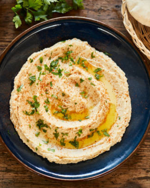 Houmous à l'ail noir